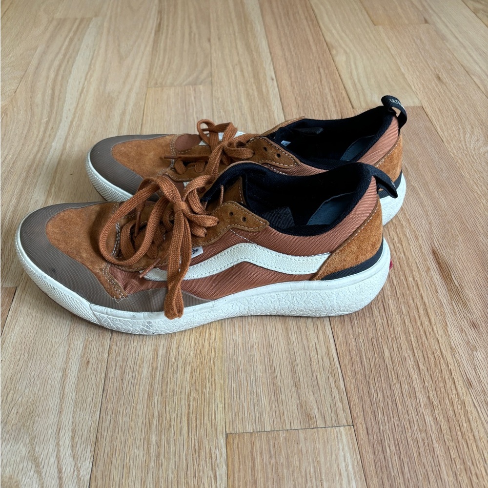 VANS MTE UltraRange EXO - Brown - Mens Size 9.0